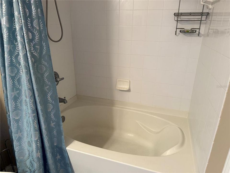 В аренду: $1,600 (1 спален, 1 ванн, 660 Квадратных фут)