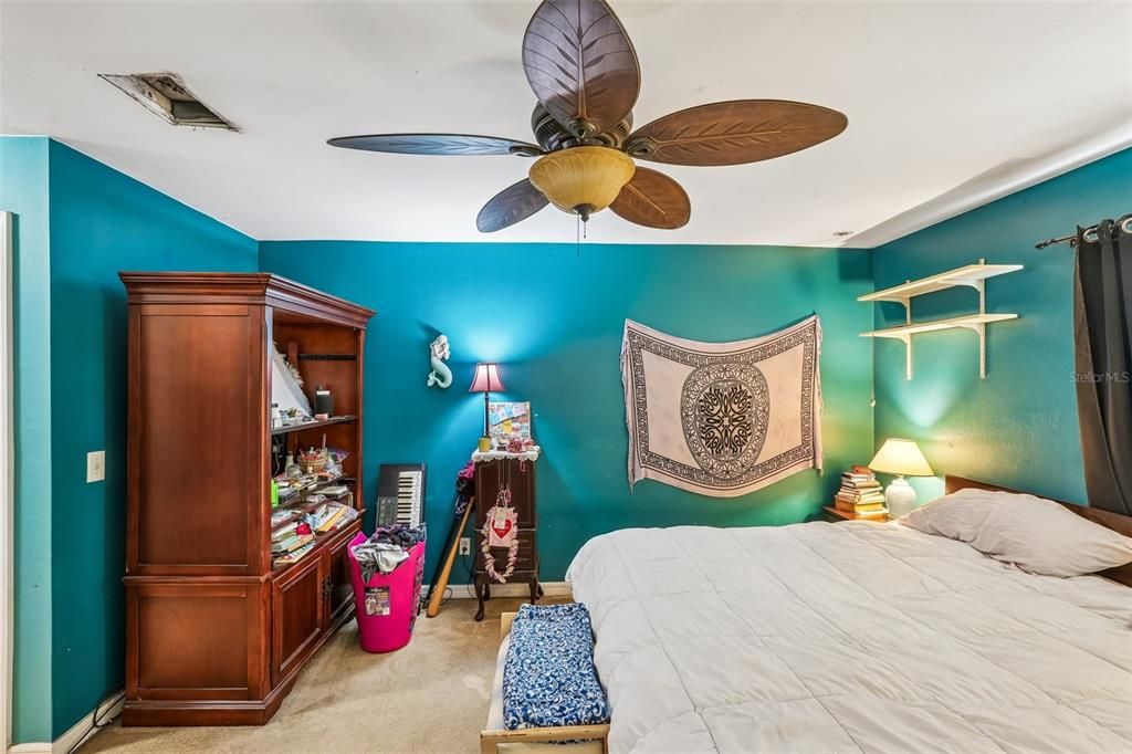 En Venta: $225,000 (3 camas, 2 baños, 1458 Pies cuadrados)
