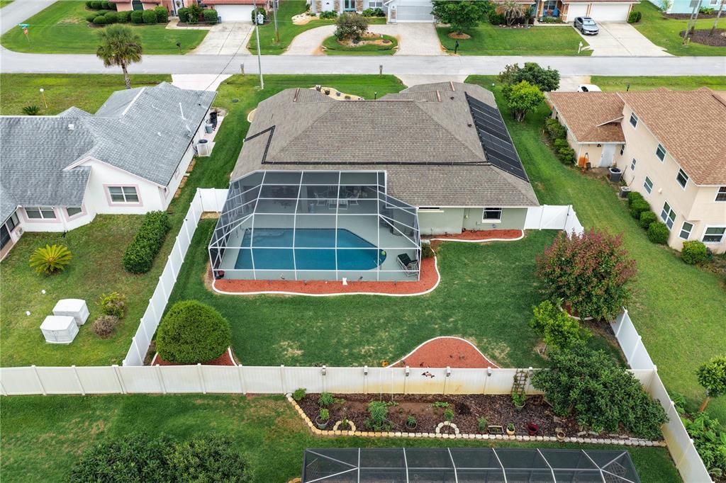 Activo con contrato: $374,900 (3 camas, 2 baños, 1930 Pies cuadrados)