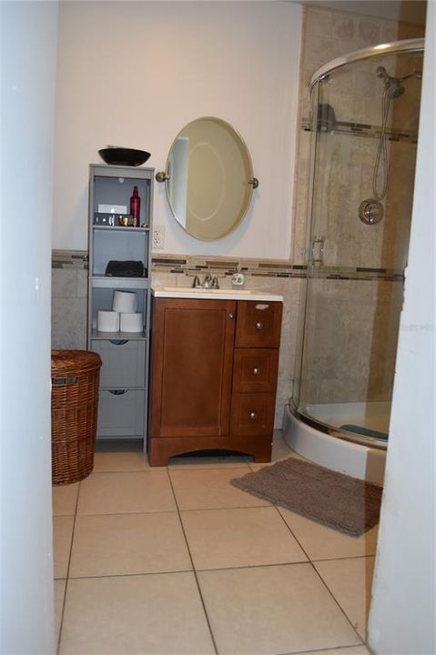 For Sale: $229,000 (3 beds, 2 baths, 1300 Square Feet)