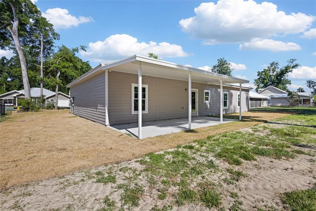 На продажу: $379,900 (3 спален, 2 ванн, 1802 Квадратных фут)