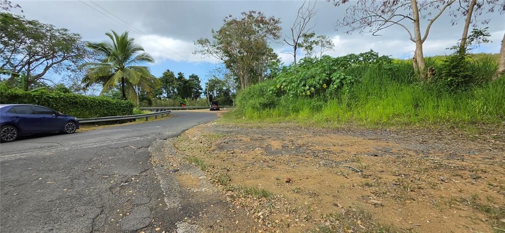 待售: $1,200,000 (6.38 acres)