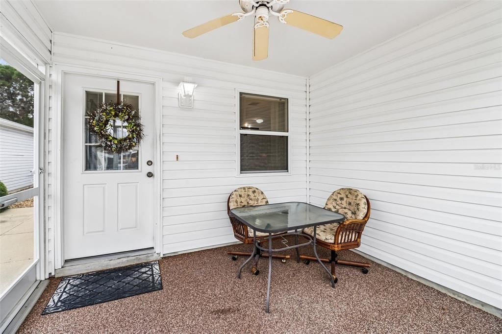 For Sale: $265,000 (2 beds, 2 baths, 1188 Square Feet)
