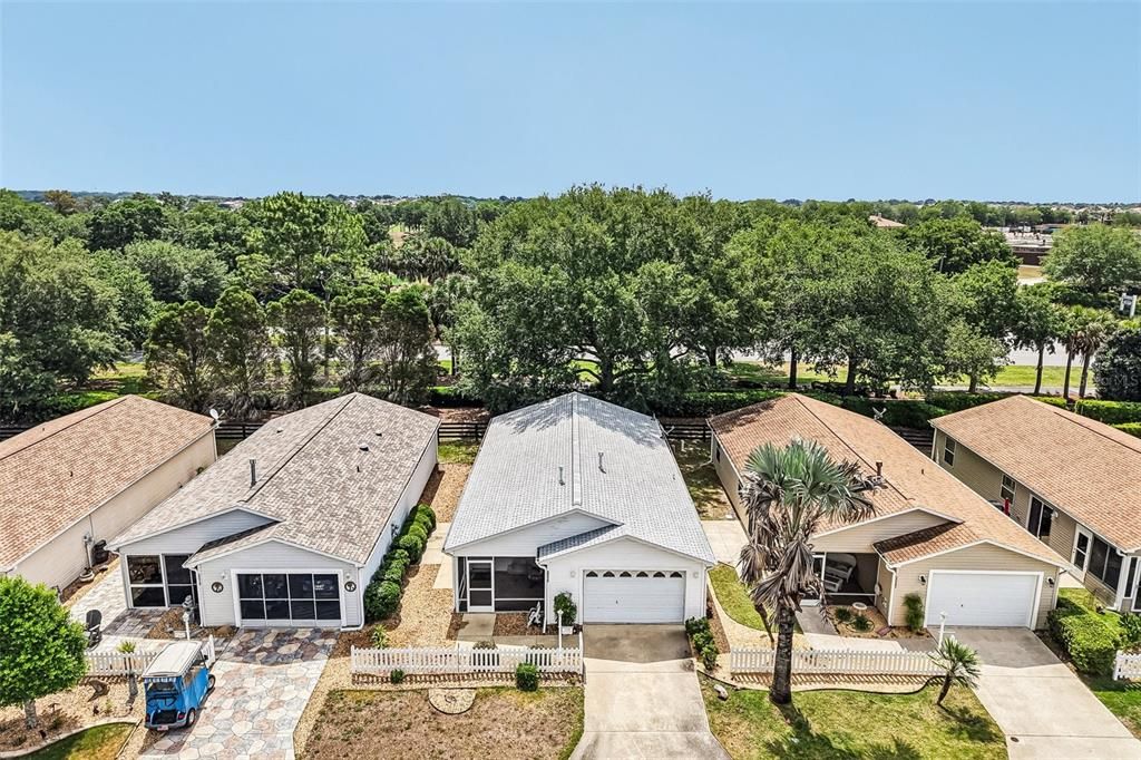 For Sale: $265,000 (2 beds, 2 baths, 1188 Square Feet)