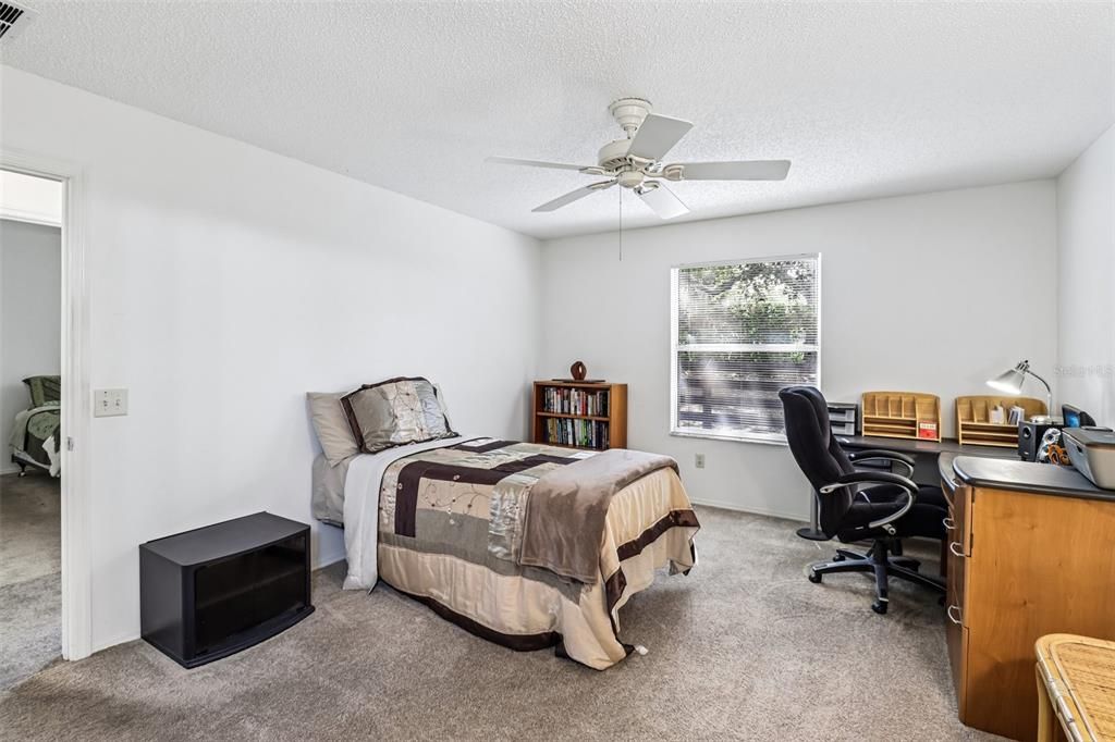 For Sale: $265,000 (2 beds, 2 baths, 1188 Square Feet)