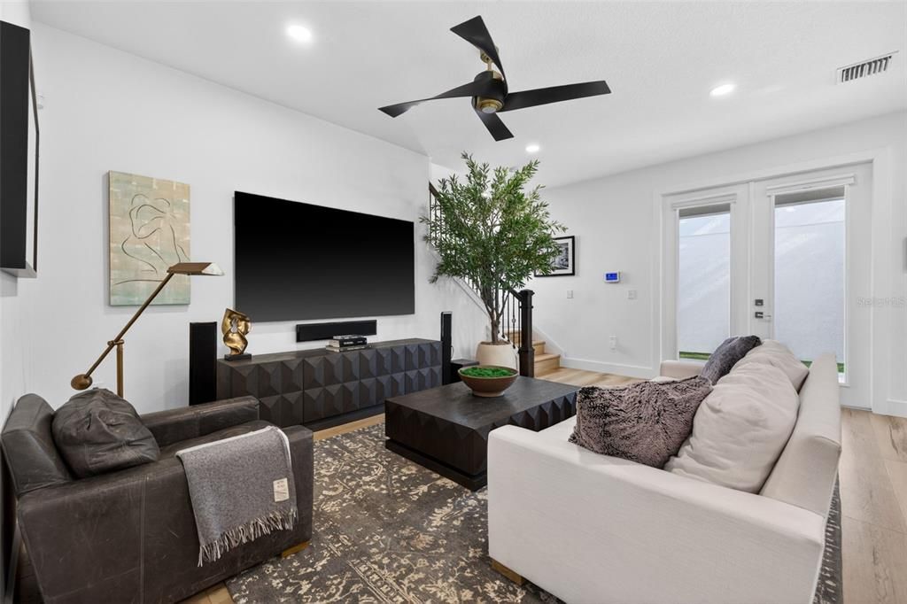 For Sale: $1,199,000 (5 beds, 4 baths, 2857 Square Feet)
