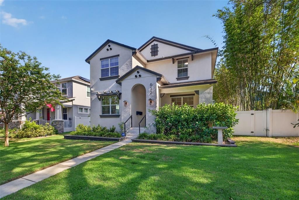 For Sale: $1,199,000 (5 beds, 4 baths, 2857 Square Feet)