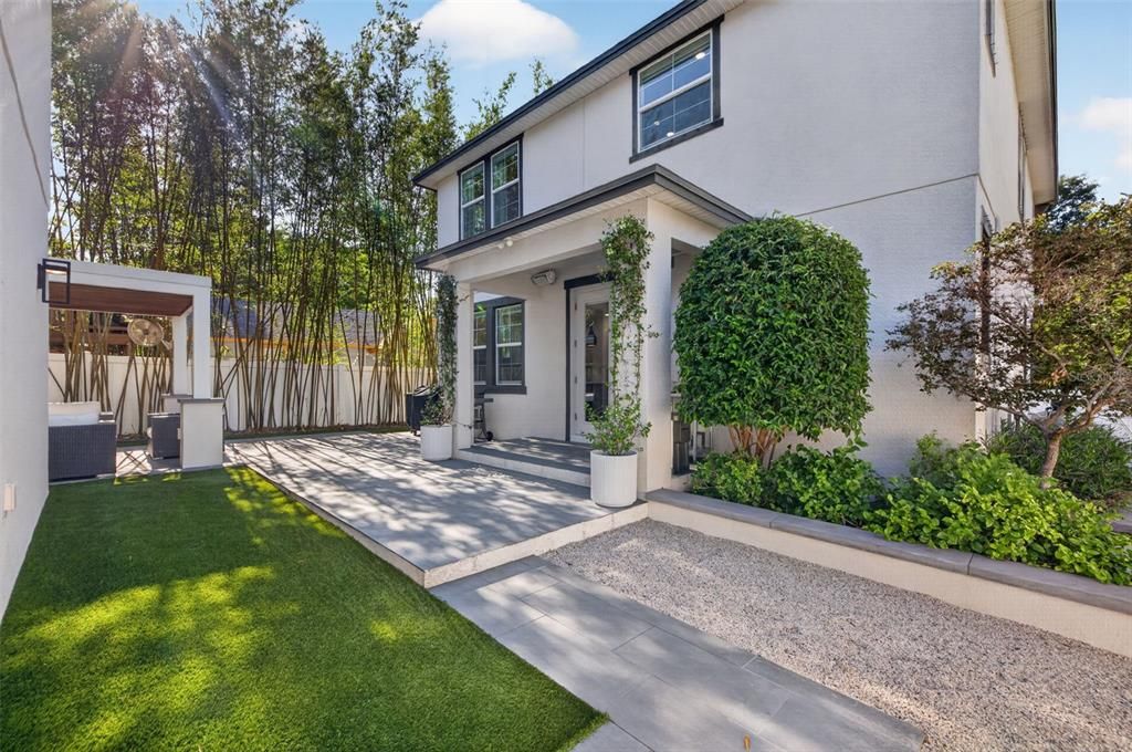 For Sale: $1,199,000 (5 beds, 4 baths, 2857 Square Feet)