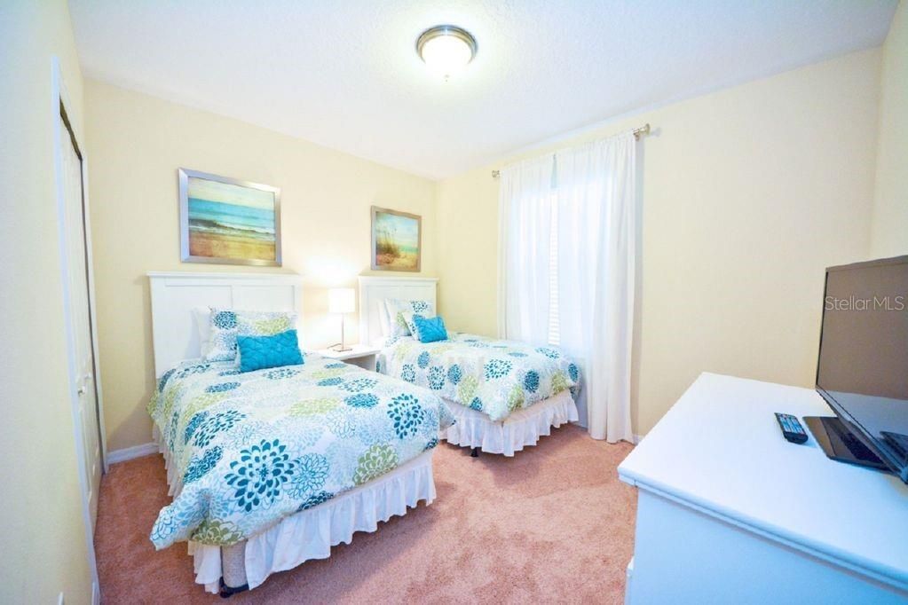 В аренду: $3,200 (5 спален, 4 ванн, 2110 Квадратных фут)