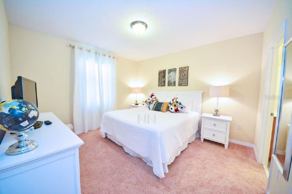 В аренду: $3,200 (5 спален, 4 ванн, 2110 Квадратных фут)