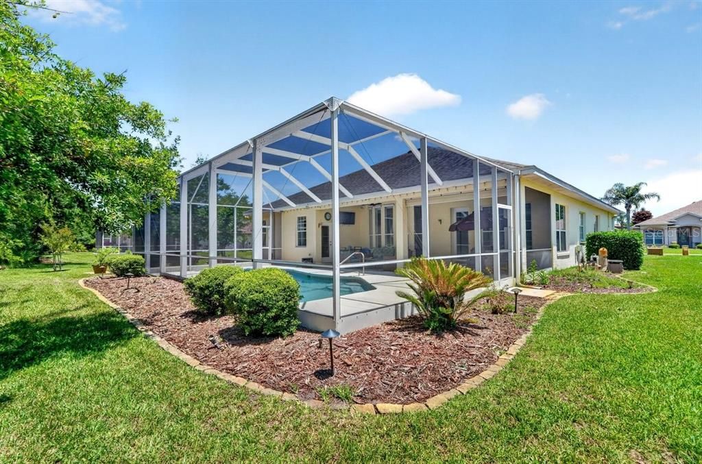 Activo con contrato: $599,000 (3 camas, 2 baños, 2329 Pies cuadrados)