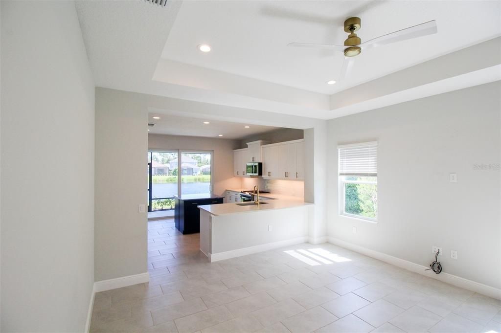 Active With Contract: $2,775 (3 beds, 2 baths, 1528 Square Feet)