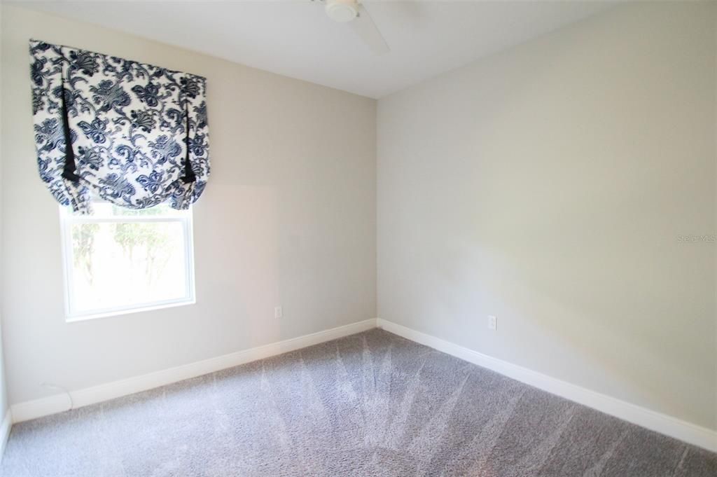 Active With Contract: $2,775 (3 beds, 2 baths, 1528 Square Feet)
