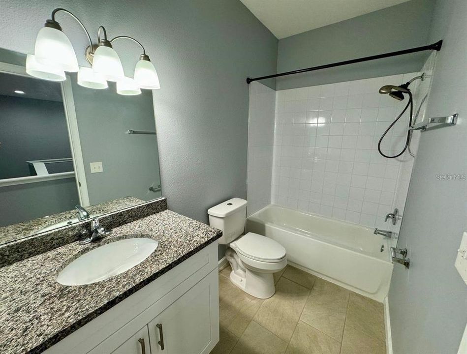 В аренду: $2,400 (3 спален, 2 ванн, 1593 Квадратных фут)