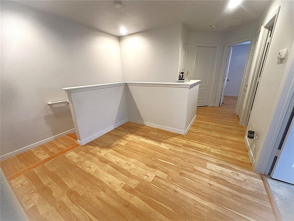 На продажу: $360,000 (4 спален, 3 ванн, 1606 Квадратных фут)