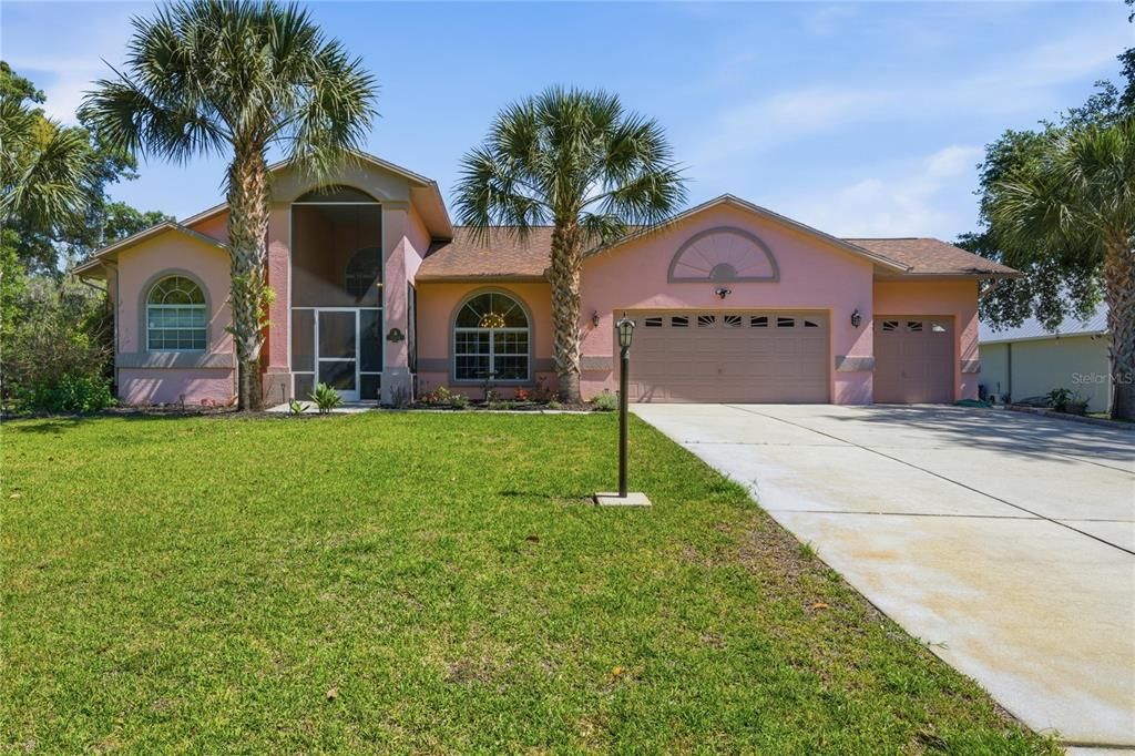 Active With Contract: $439,000 (4 beds, 3 baths, 2076 Square Feet)