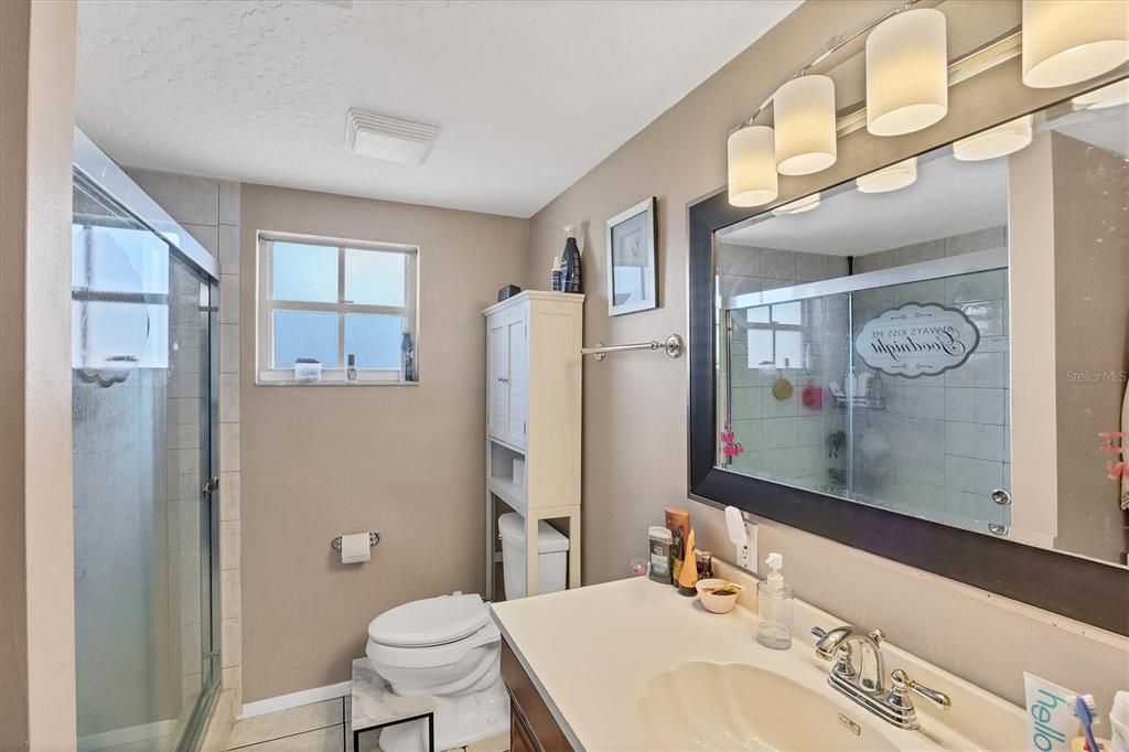 For Rent: $3,300 (3 beds, 3 baths, 1920 Square Feet)