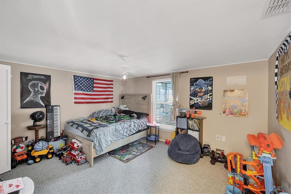 For Rent: $3,300 (3 beds, 3 baths, 1920 Square Feet)