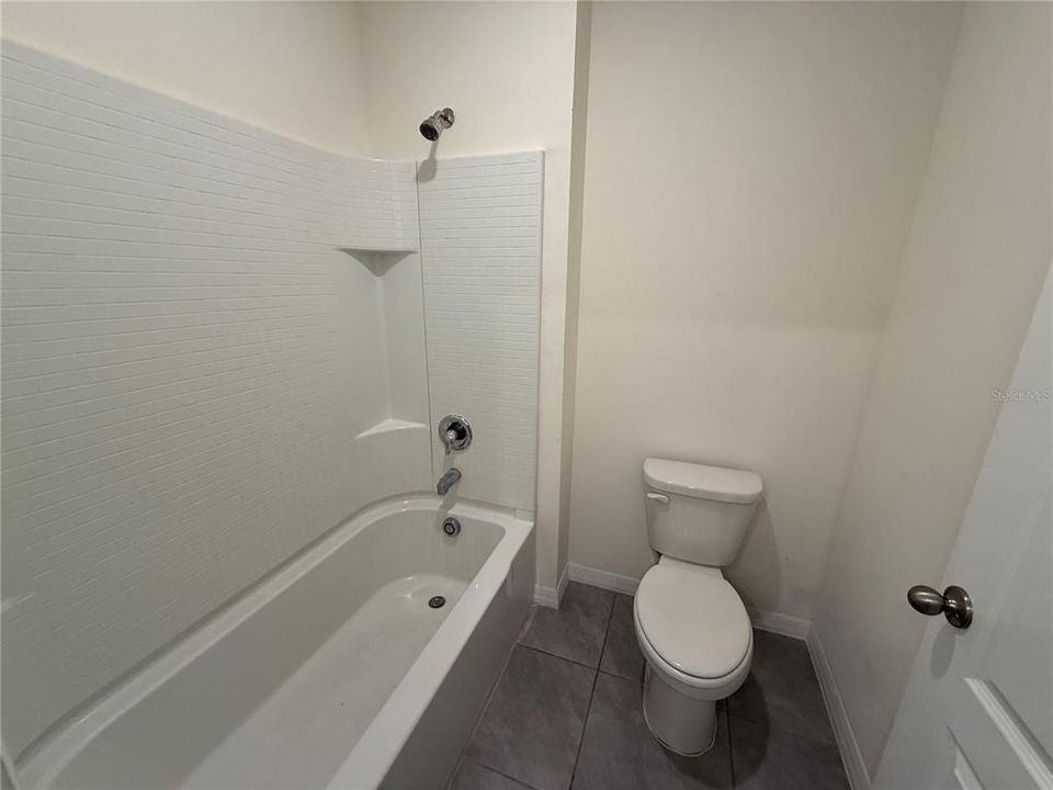 For Sale: $439,900 (5 beds, 3 baths, 2398 Square Feet)