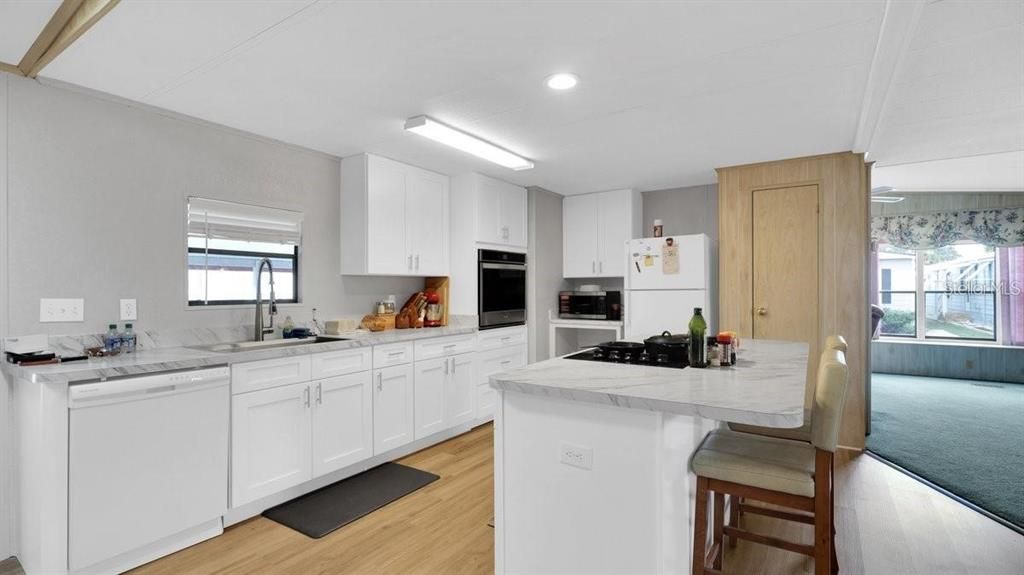 En Venta: $133,900 (2 camas, 2 baños, 1265 Pies cuadrados)