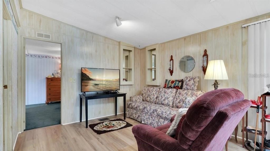 En Venta: $133,900 (2 camas, 2 baños, 1265 Pies cuadrados)
