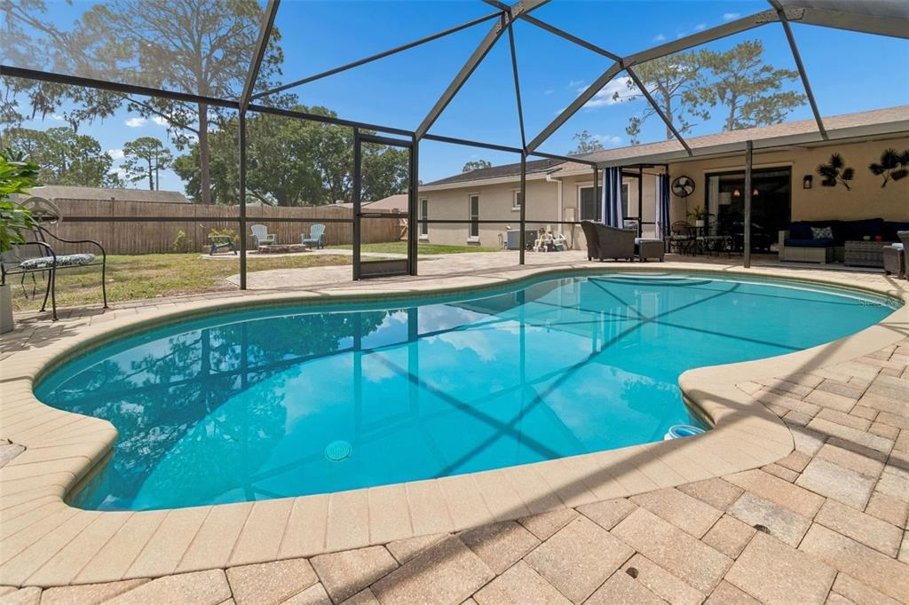 For Sale: $469,000 (3 beds, 2 baths, 1700 Square Feet)