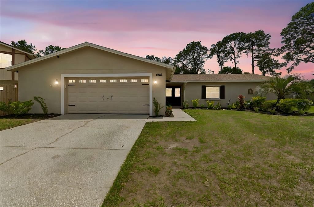 For Sale: $469,000 (3 beds, 2 baths, 1700 Square Feet)