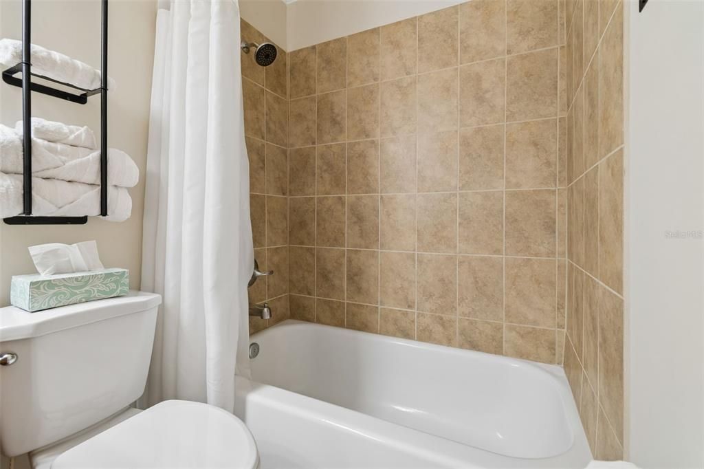 For Sale: $469,000 (3 beds, 2 baths, 1700 Square Feet)