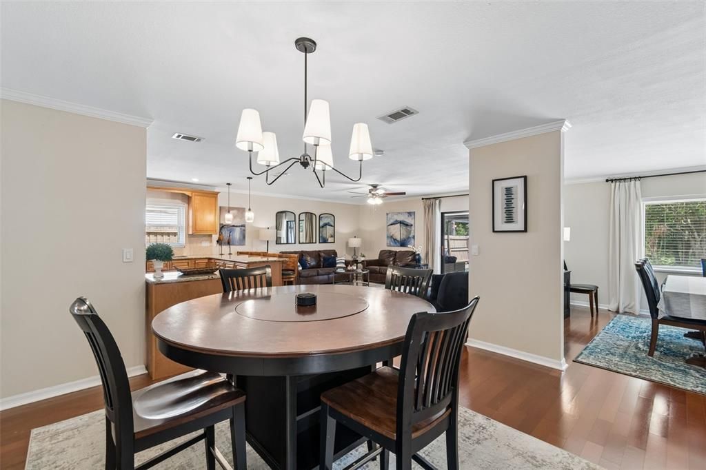 For Sale: $469,000 (3 beds, 2 baths, 1700 Square Feet)