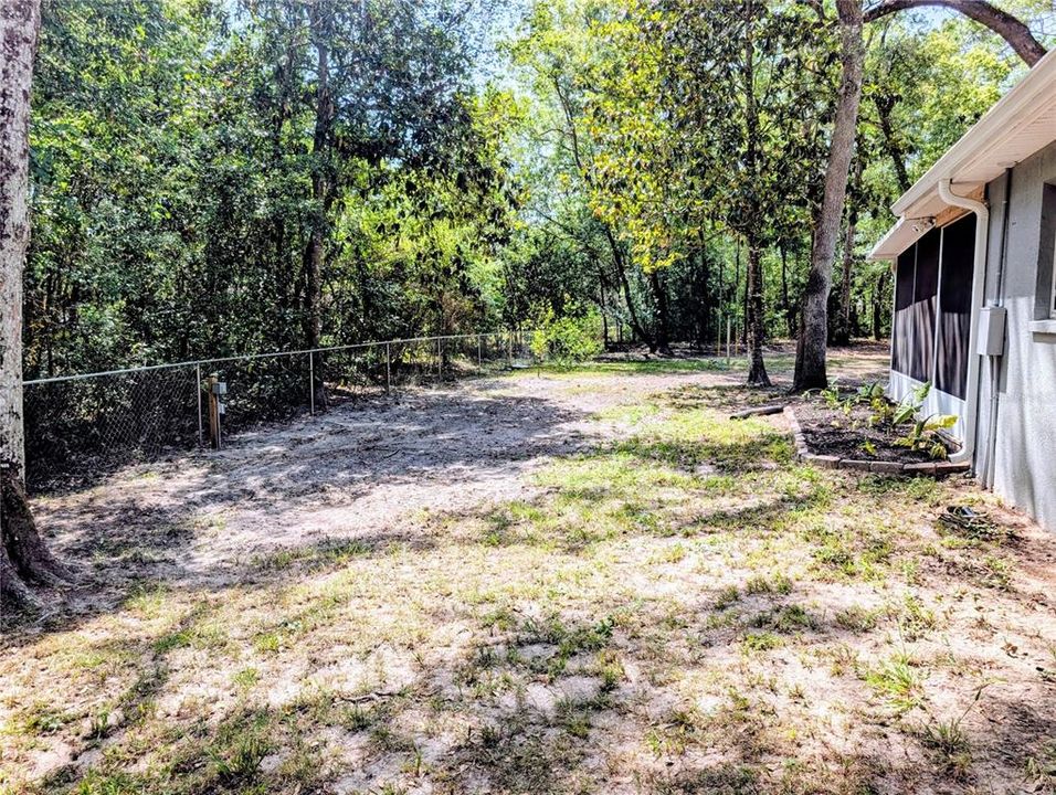 На продажу: $375,000 (2 спален, 2 ванн, 1230 Квадратных фут)