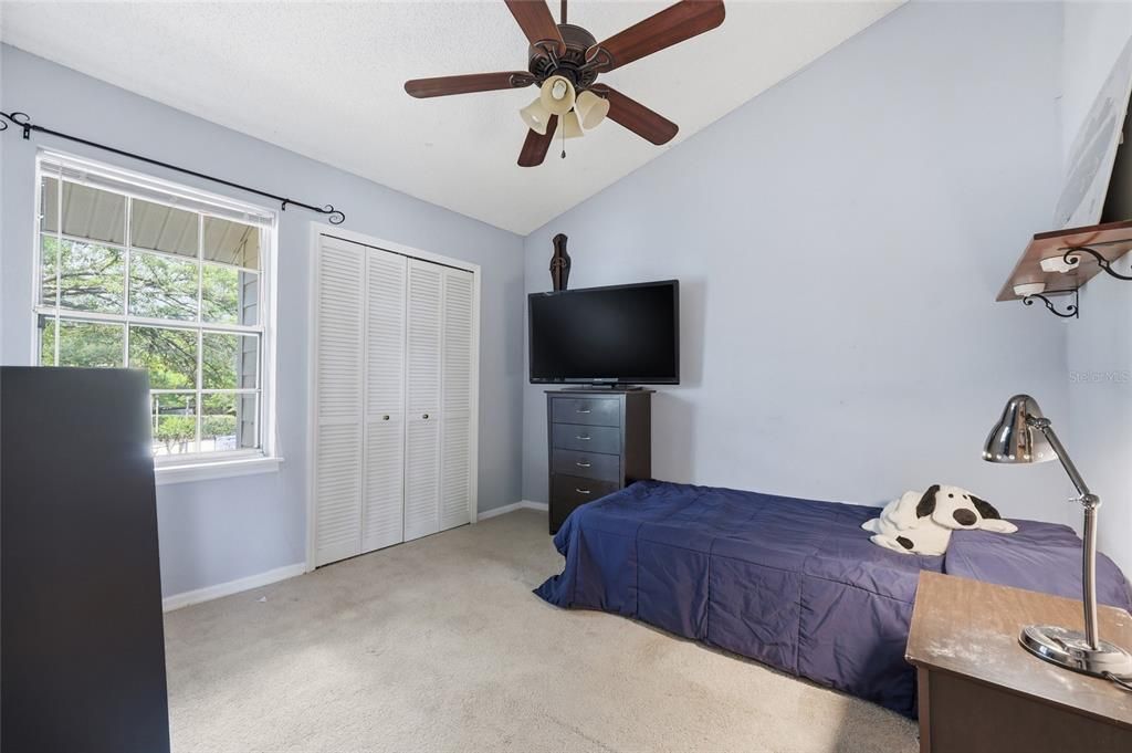 Activo con contrato: $229,900 (2 camas, 2 baños, 1260 Pies cuadrados)