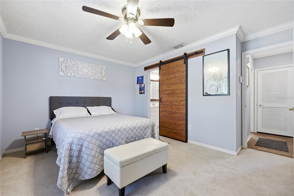 Activo con contrato: $229,900 (2 camas, 2 baños, 1260 Pies cuadrados)