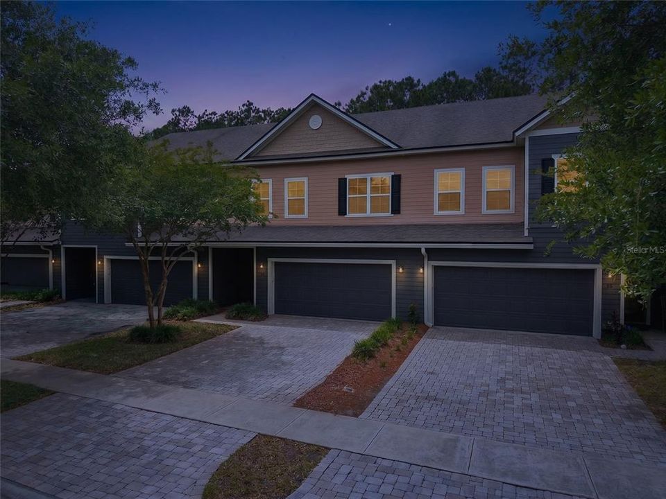 For Sale: $440,000 (3 beds, 2 baths, 2027 Square Feet)
