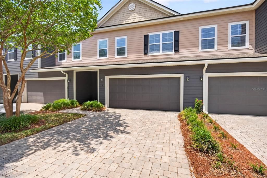 For Sale: $440,000 (3 beds, 2 baths, 2027 Square Feet)