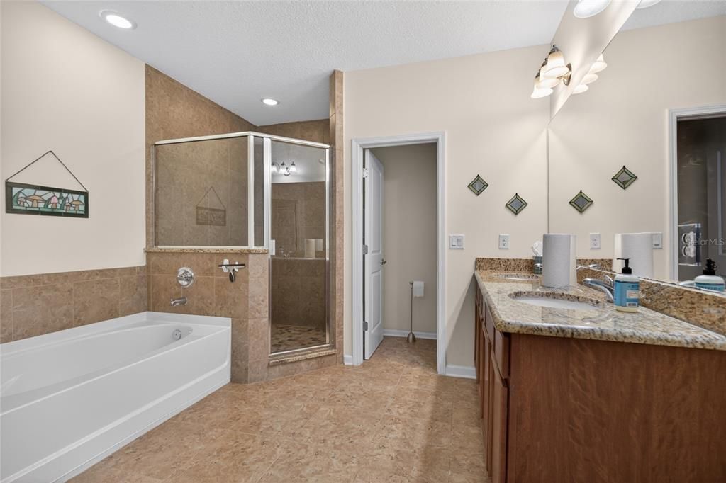 For Sale: $440,000 (3 beds, 2 baths, 2027 Square Feet)