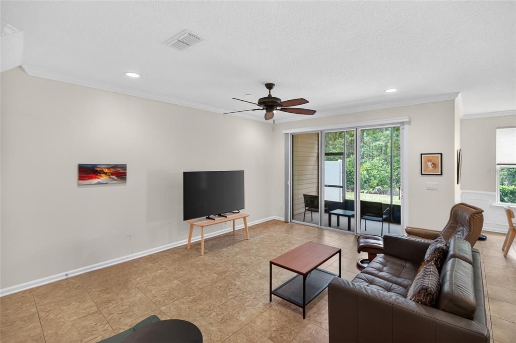 For Sale: $440,000 (3 beds, 2 baths, 2027 Square Feet)