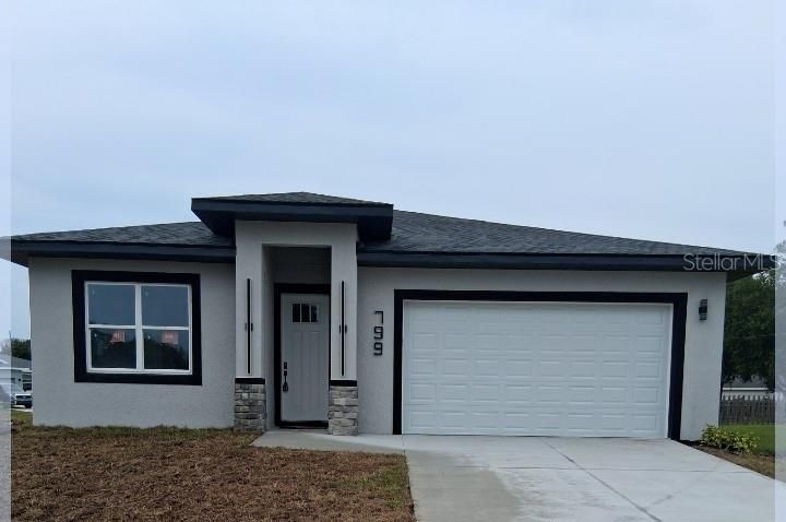 For Sale: $389,000 (3 beds, 2 baths, 1789 Square Feet)
