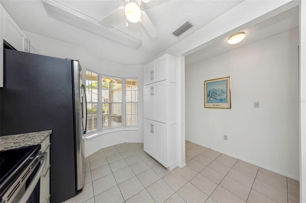 Activo con contrato: $175,000 (2 camas, 2 baños, 964 Pies cuadrados)