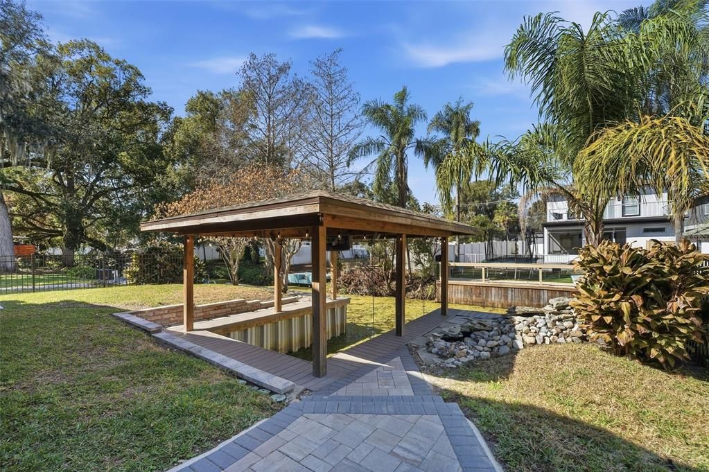 For Sale: $830,000 (3 beds, 2 baths, 1880 Square Feet)