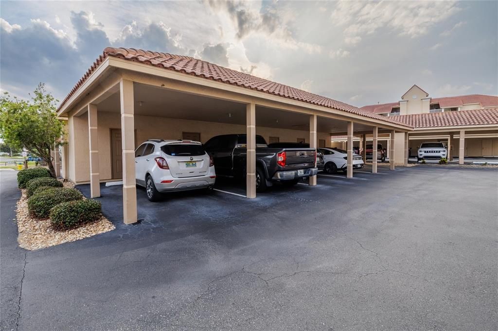 For Sale: $525,000 (2 beds, 2 baths, 1299 Square Feet)
