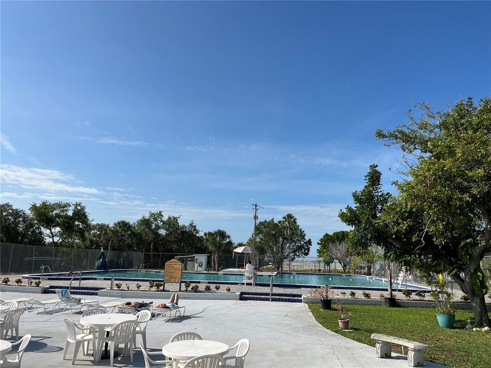 For Sale: $459,000 (4 beds, 2 baths, 2314 Square Feet)