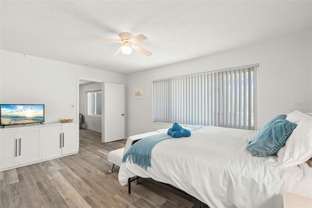 For Sale: $459,000 (4 beds, 2 baths, 2314 Square Feet)