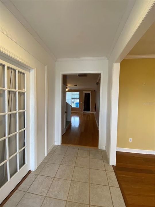 For Rent: $2,800 (4 beds, 2 baths, 2203 Square Feet)