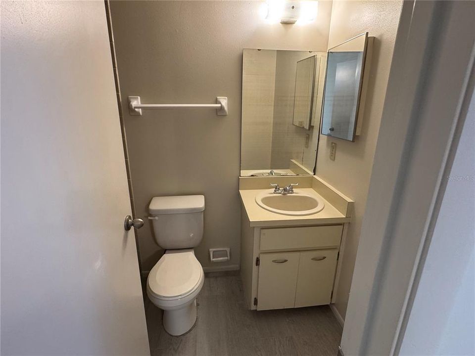 For Rent: $1,595 (2 beds, 2 baths, 948 Square Feet)