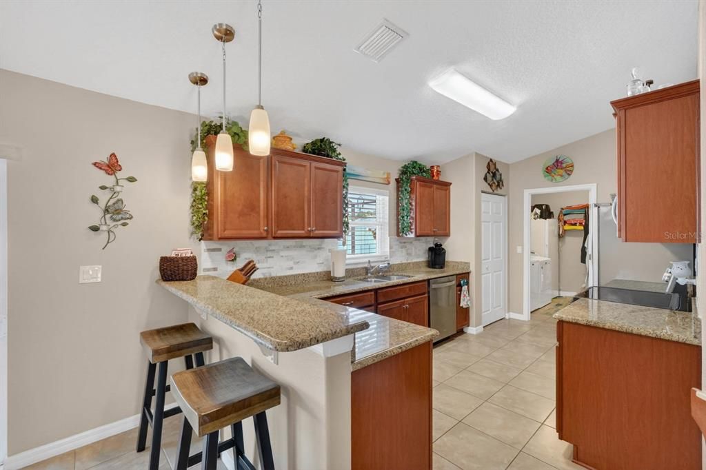 Active With Contract: $350,000 (3 beds, 2 baths, 1377 Square Feet)