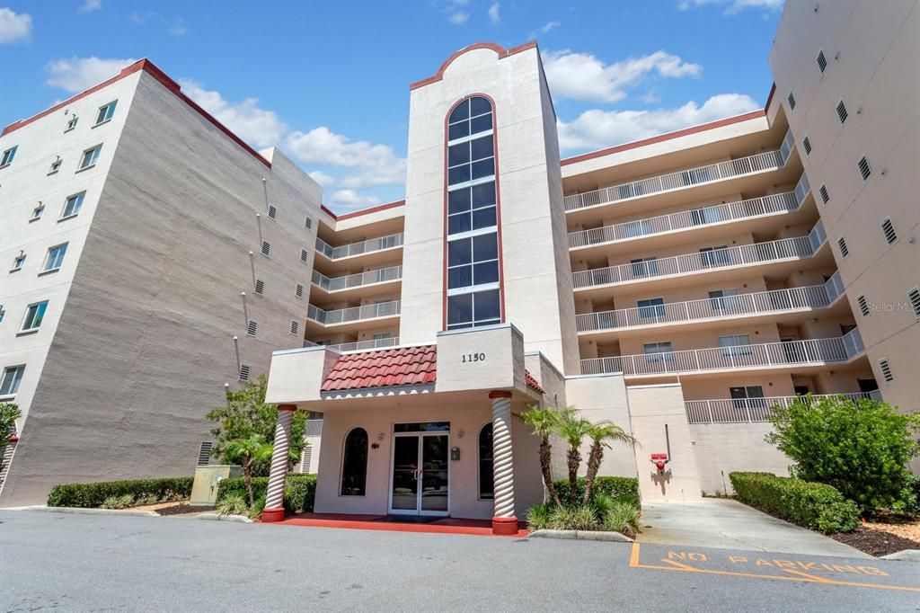 En Venta: $305,000 (3 camas, 2 baños, 1712 Pies cuadrados)