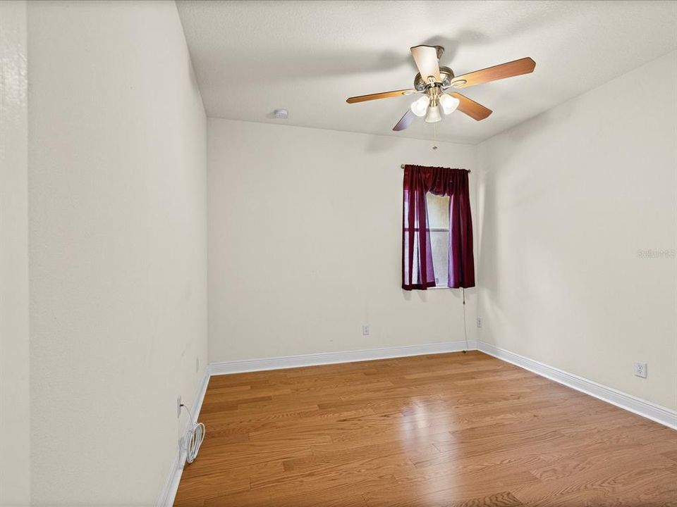 Active With Contract: $330,000 (3 beds, 2 baths, 1984 Square Feet)