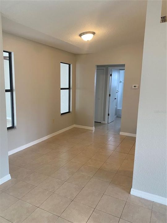 В аренду: $1,900 (3 спален, 2 ванн, 1139 Квадратных фут)
