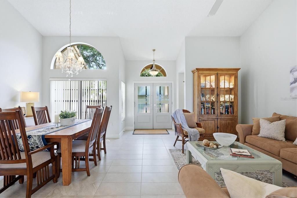 For Sale: $549,000 (3 beds, 2 baths, 2022 Square Feet)