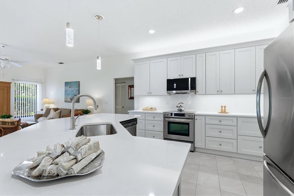 For Sale: $549,000 (3 beds, 2 baths, 2022 Square Feet)